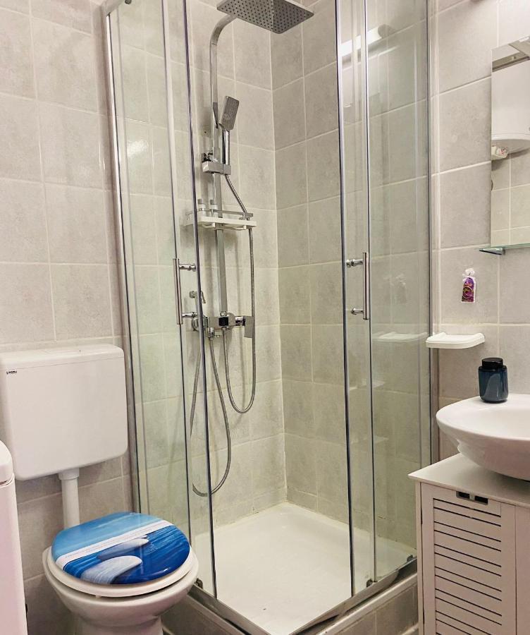 Apartman Hrusta ซริกเวนิซา ภายนอก รูปภาพ