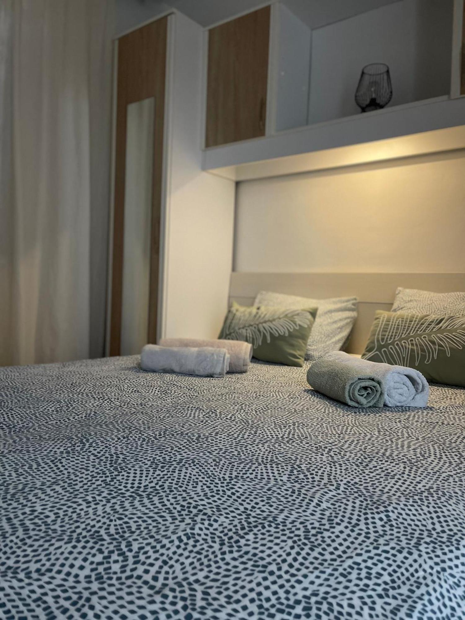 Apartman Hrusta ซริกเวนิซา ภายนอก รูปภาพ